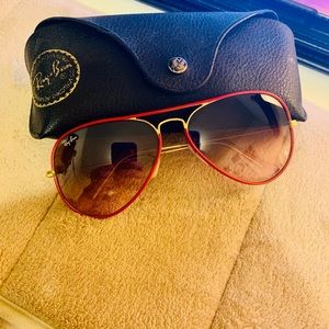 Ray Ban Women’s Red Aviator Classic Sunglasses